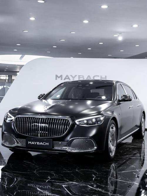 佛山114岚图汽车的售后服务让用户无忧出行，迈巴赫未来的豪华车趋势